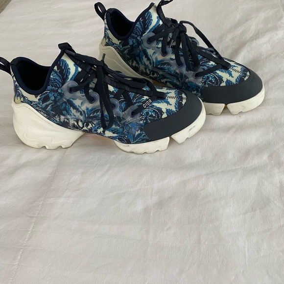 Christian Dior D-Connect Sneakers β Blue Toile de Jouy | Size 39 (Authentic) - Picture 9 of 11
